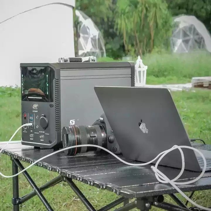 Huge 1000w Lifepo4 Portable Power Station MPPT Solar Generator For Camping